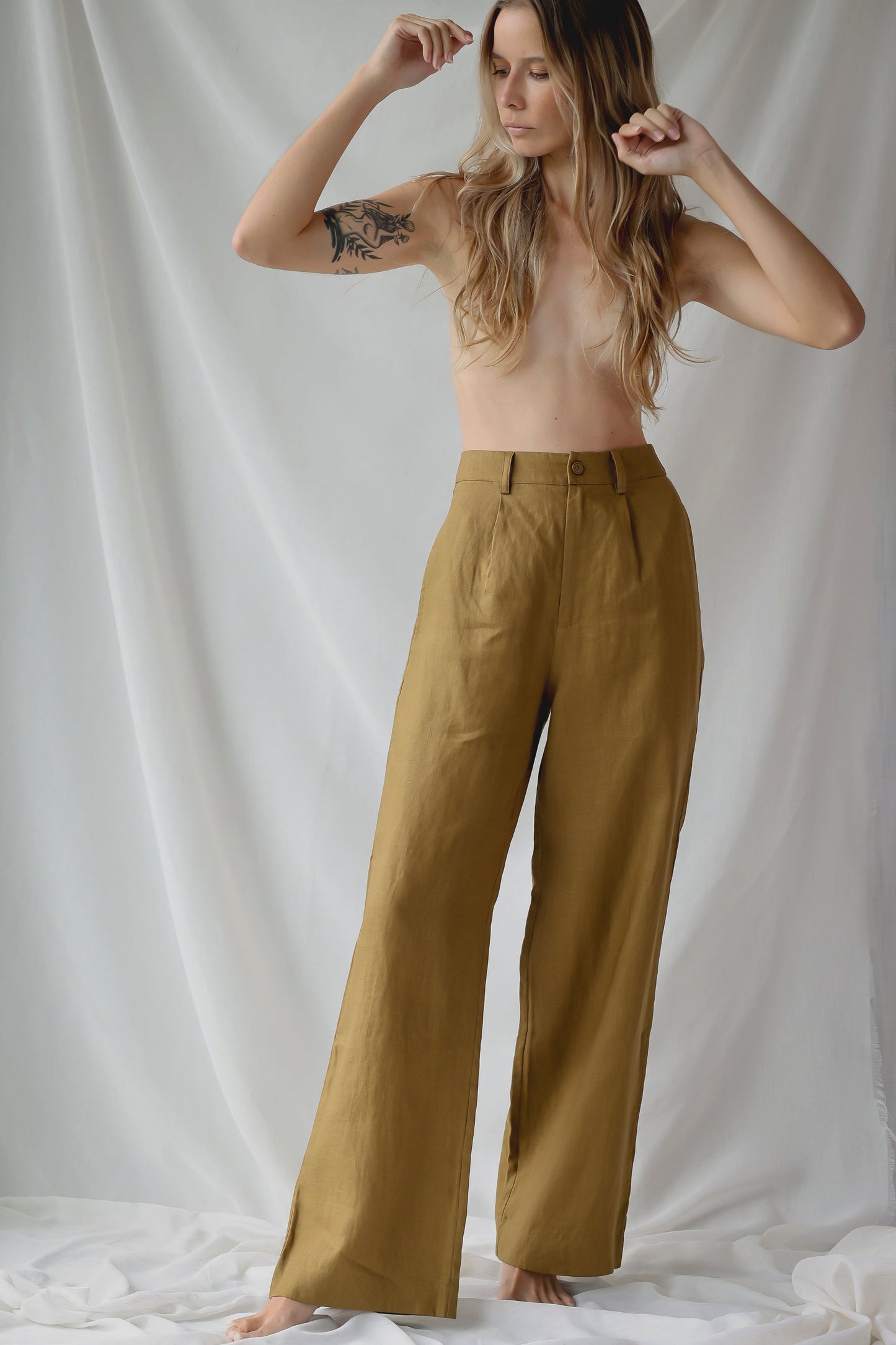 LINEN HELGE PANTS | OLIVE GREEN